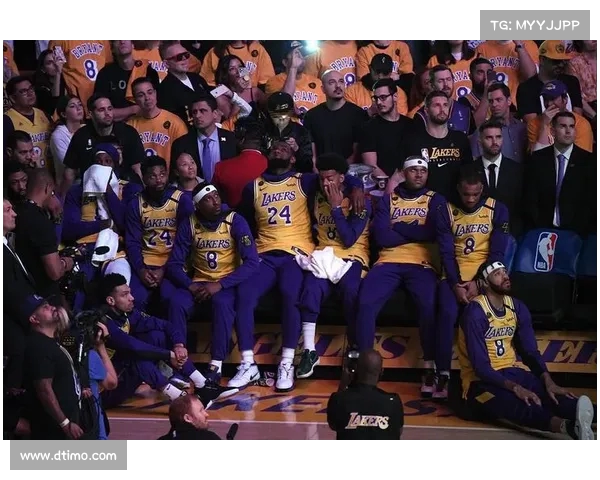 NBA球队历史沿革与传奇瞬间解析:从创立至今的辉煌与挑战 NBA球队历史沿革与传奇瞬间解析:从创立至今的辉煌与挑战